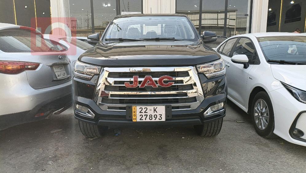 JAC T8